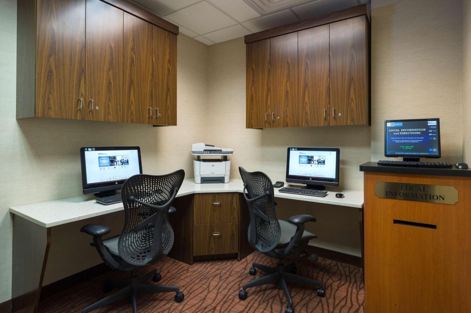 Hilton Garden Inn Edison/Raritan Center Ngoại thất bức ảnh