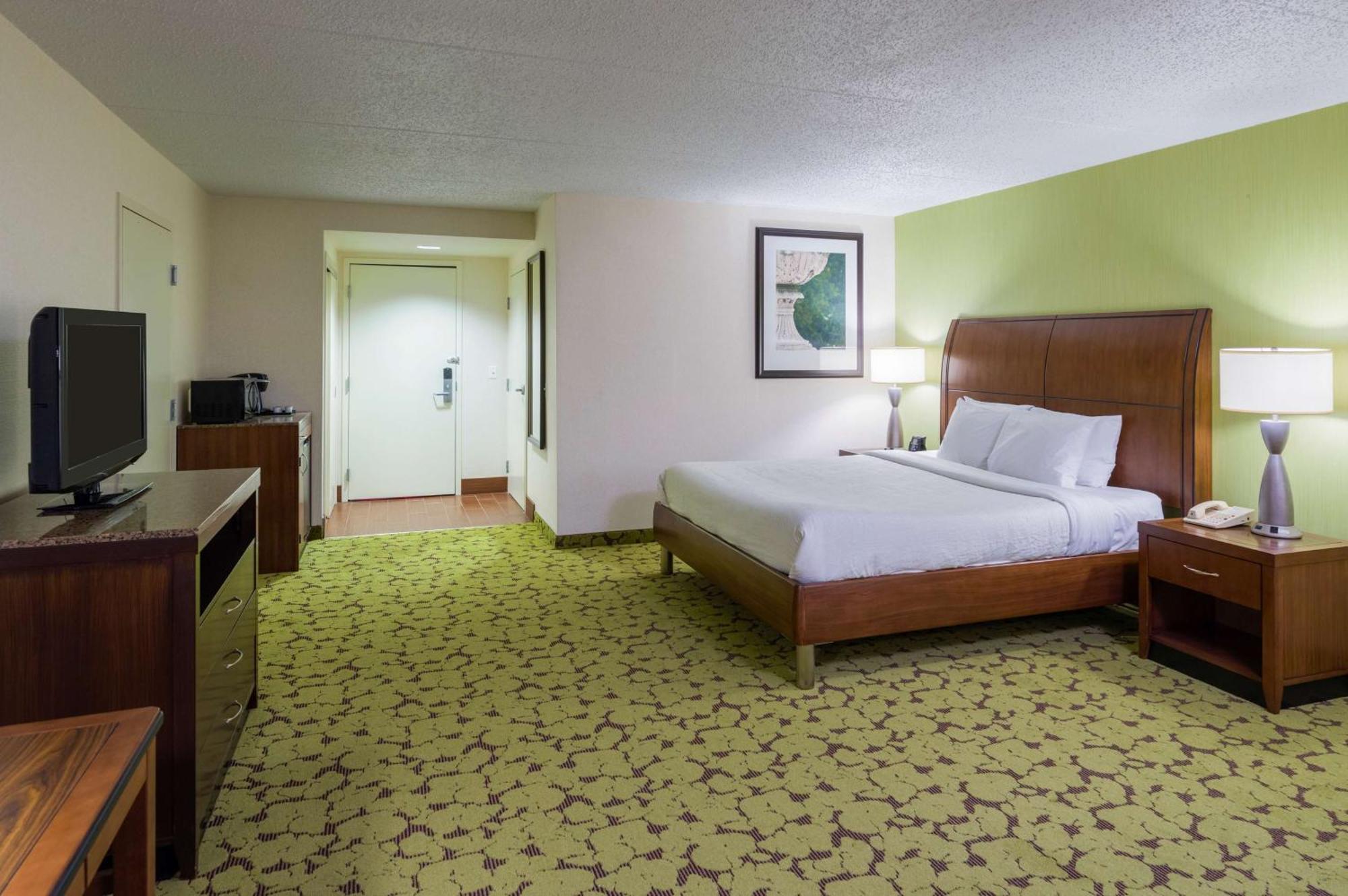 Hilton Garden Inn Edison/Raritan Center Ngoại thất bức ảnh