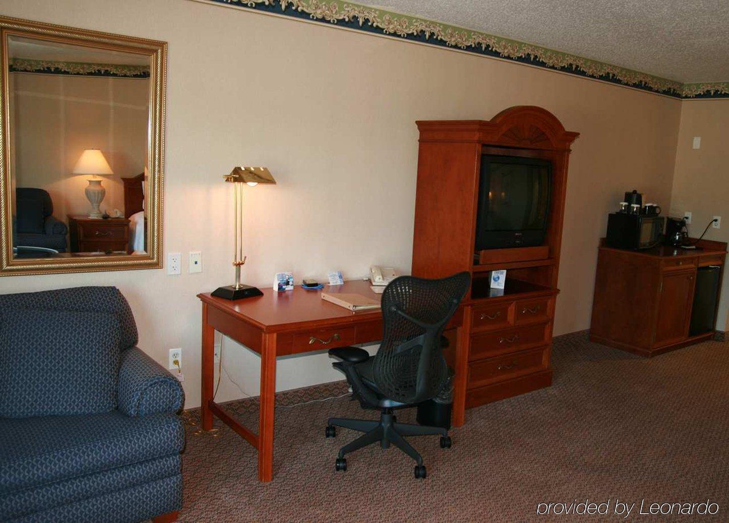 Hilton Garden Inn Edison/Raritan Center Phòng bức ảnh